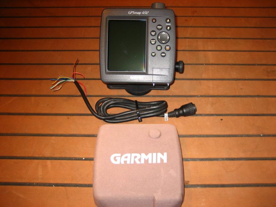 Garmin GPSMAP 492 Chartplotter W/ Internal GPS - UPDATED - 90 DAY WARRANTY