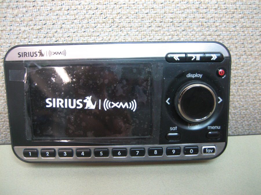 Sirius XM SXMIR1 MiRGE Dual-Band Interoperable Satellite Radio Receiver
