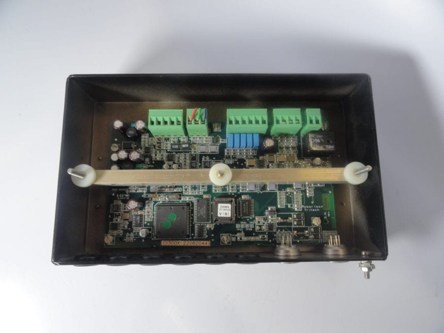 Simrad 22081137 Compass Interface (CI300X) - Free US Shipping - Image 4