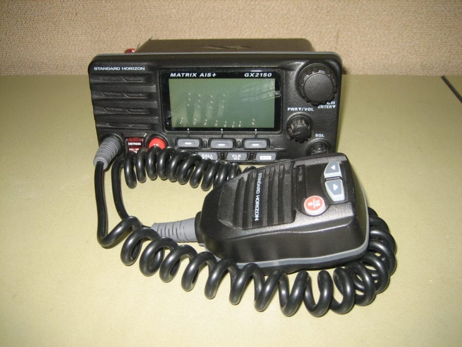 Standard Horizon GX2150 Matrix AIS+ VHF Marine Radio w/ Mic Tested