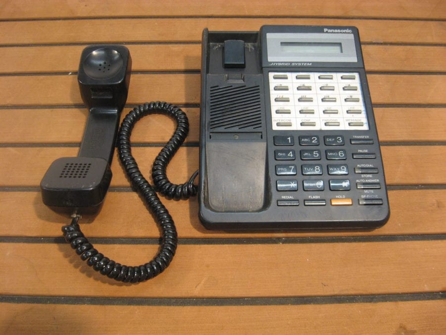 Panasonic KX-T7030 Hybrid System Display Phone (Black) - Free US Shipping - Image 3