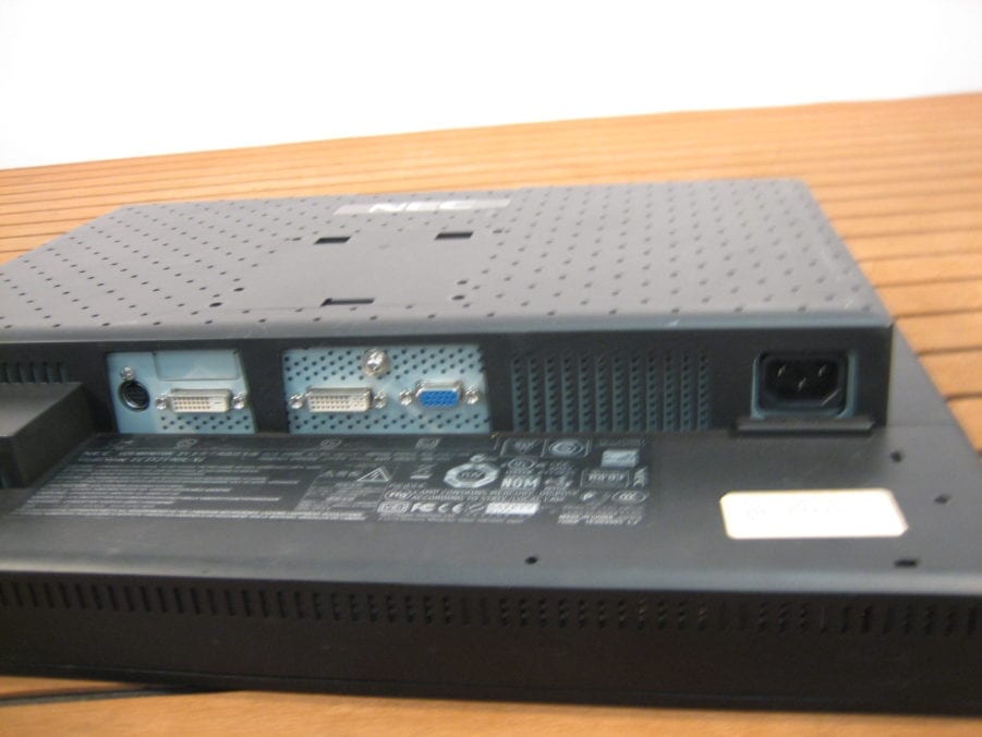NEC 21.3" LCD Monitor - MultiSync LCD2190UXi-BK - 115 / 230 VAC - Tested - Image 6