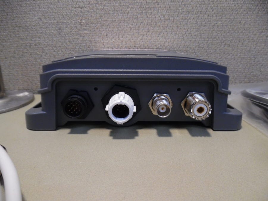 Raymarine AIS650 Class B Transceiver w/GPS Antenna & Power Cable