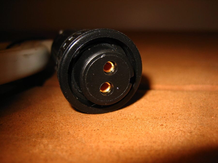 VEI 2 Pin Power Cable for Marine Monitors Touchscreen DM Series - Image 3