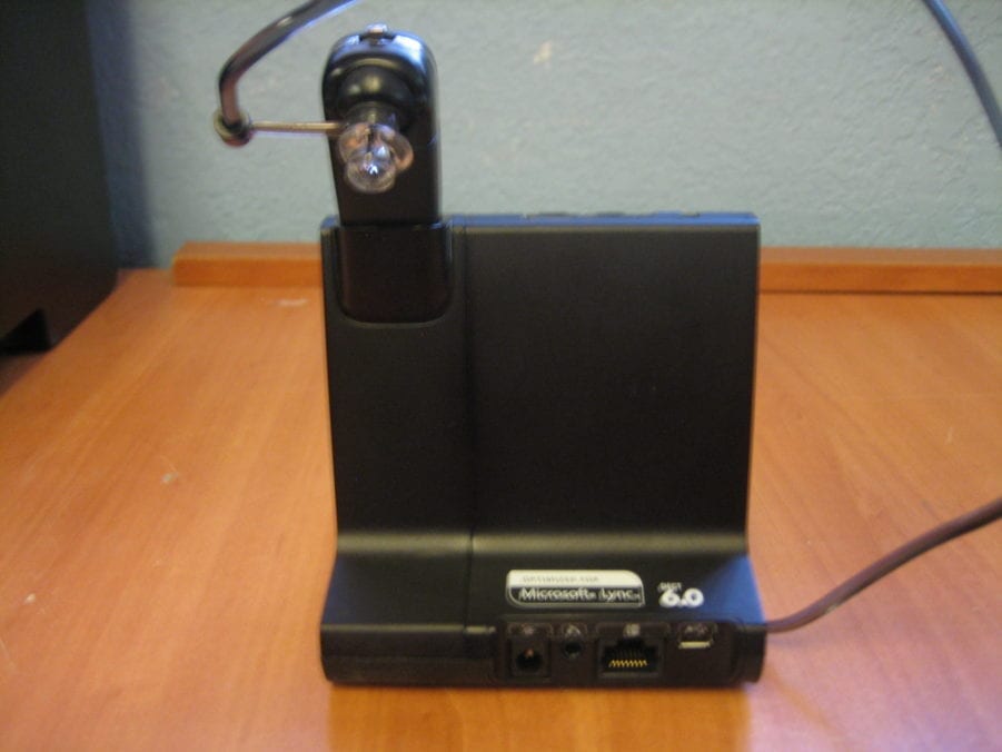 Plantronics W02 Dect 6.0 USB Cradle Charger Wireless Headset Bundle - Free Shipping - Image 2