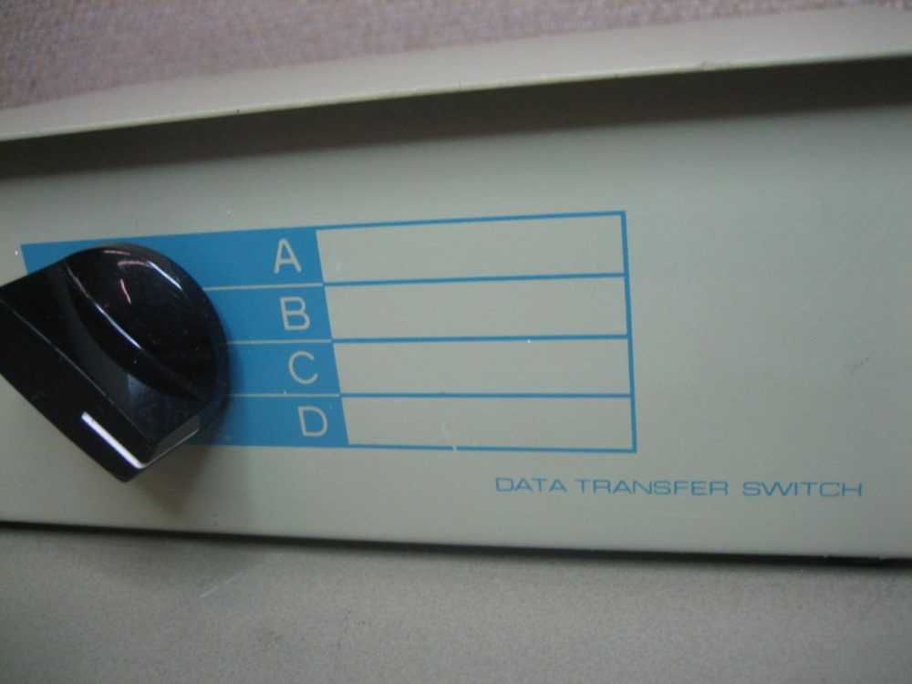 Data Transfer Network Switch 4 Port Channel Switch A B C D - Max Marine ...
