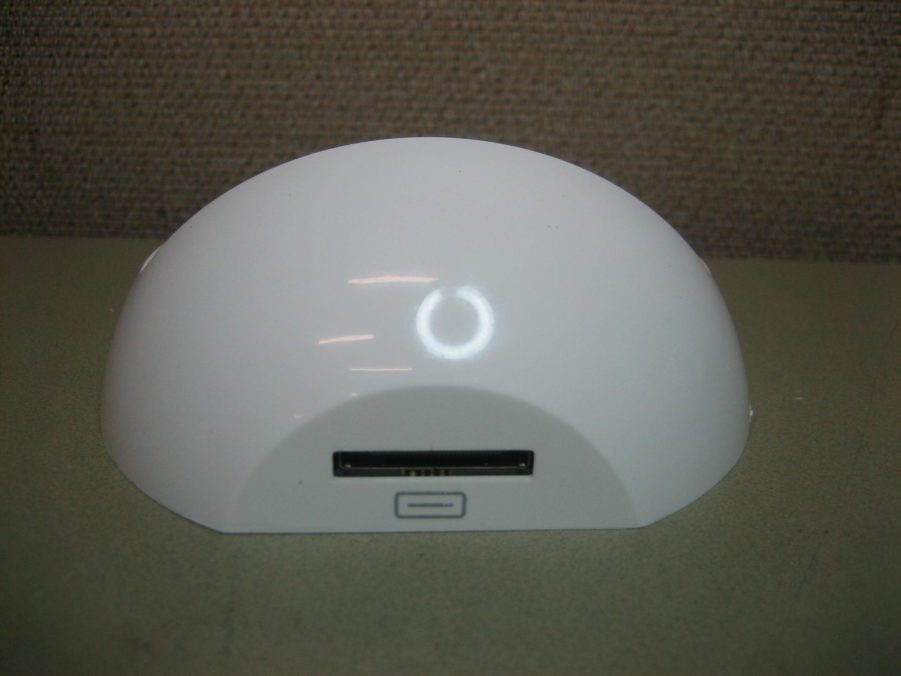 Crestron CEN-IDOC-DS Ipod 30 PIN iPhone/iPod Docking Base Station - Image 3