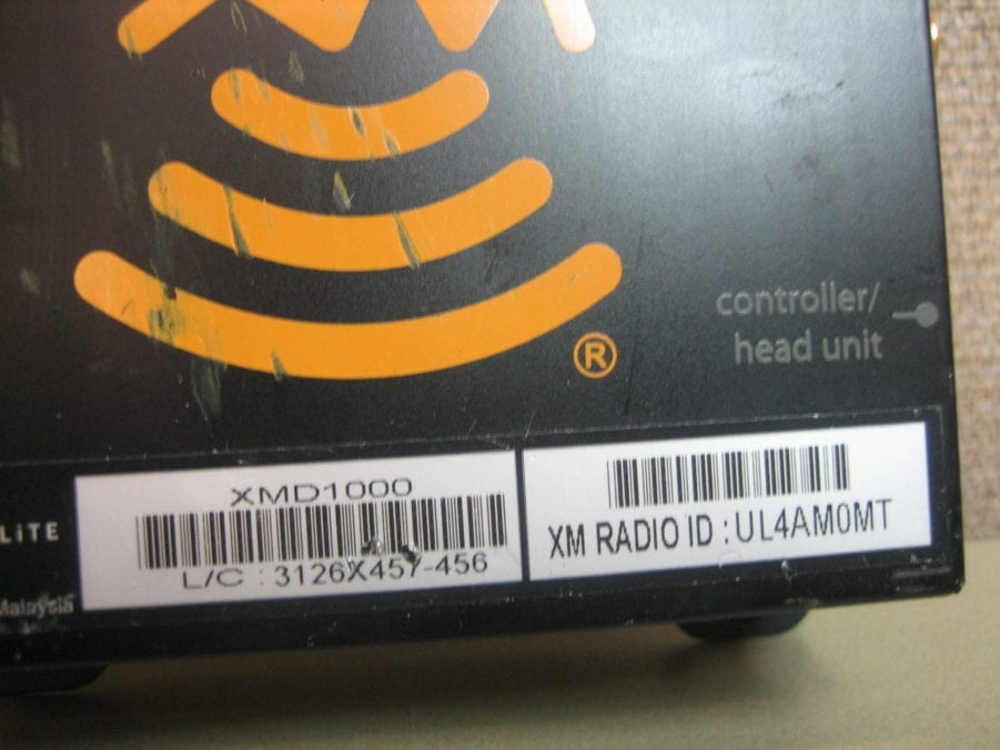 XM DIRECT XMD1000 DIGITAL UNIVERSAL XM SATELLITE RADIO TUNER BOX - Image 2