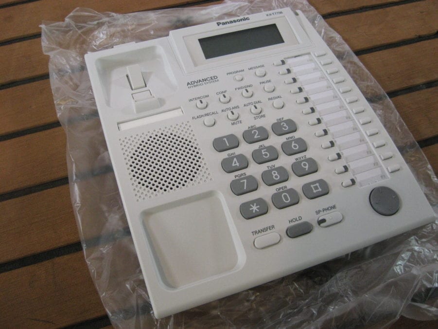Panasonic KX-T7736 Proprietary Telephone (White) - Free US Shipping - Image 4
