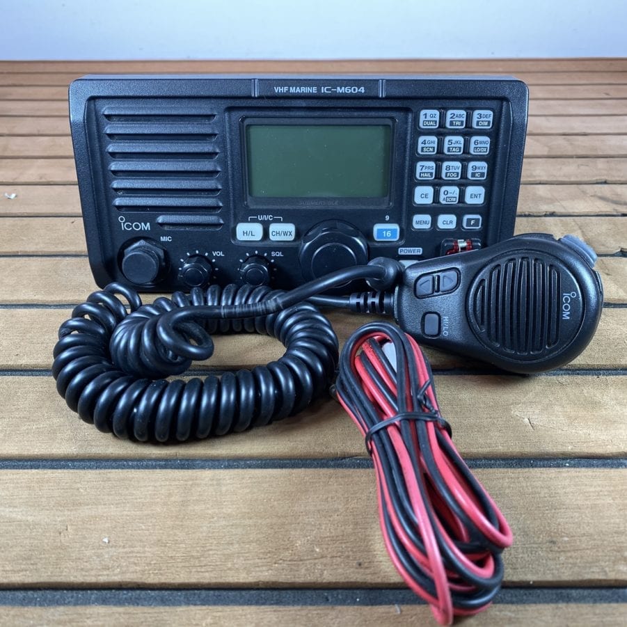 ICM604 Marine VHF Radio Transceiver w/ Microphone, Power Cable NO