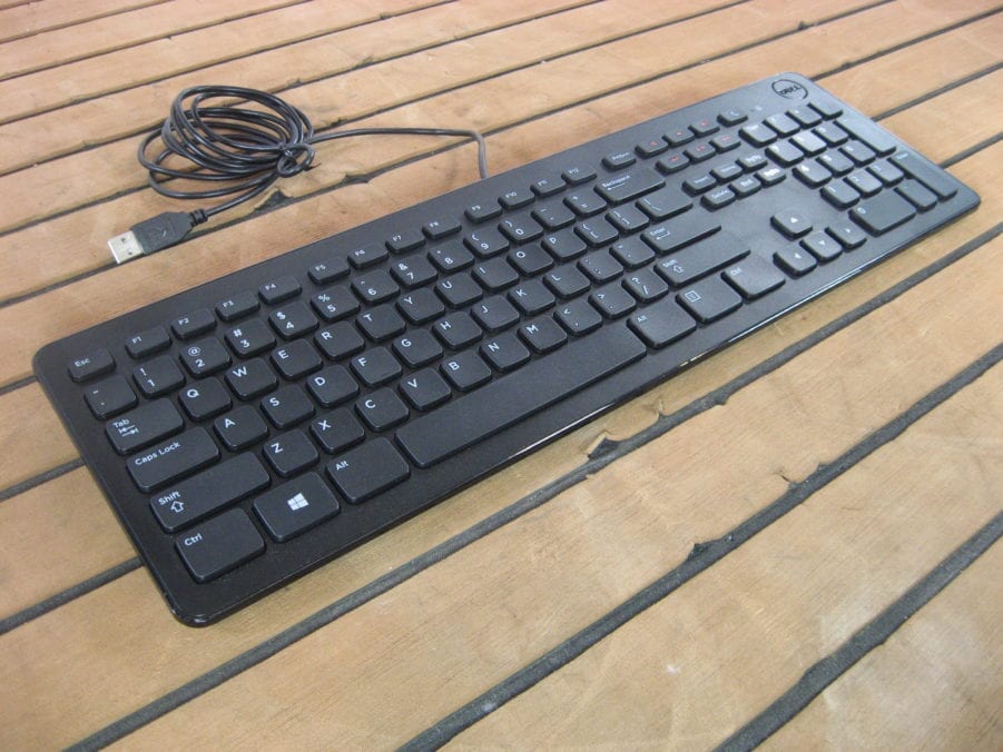 Dell KB213P Slim/Low Profile Multimedia USB Keyboard - Free US Shipping
