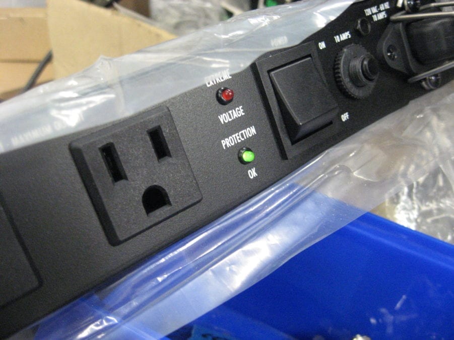 Furman AC-215A AC Power Conditioner - Free US Shipping - Image 2