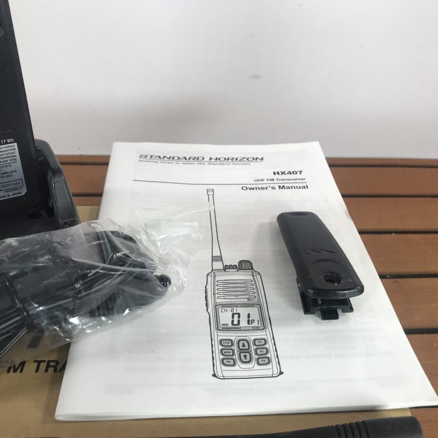 Standard Horizon HX407 Commercial UHF 5 Watt Handheld Radio Marine & Charger - Image 6