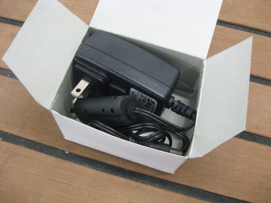 Escient FP-1 Fireball Music Manager w/ Universal Dock for iPod - Image 6