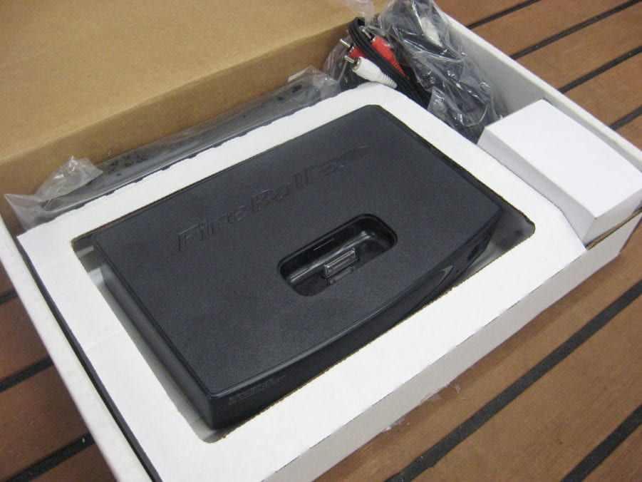 Escient FP-1 Fireball Music Manager w/ Universal Dock for iPod - Image 2