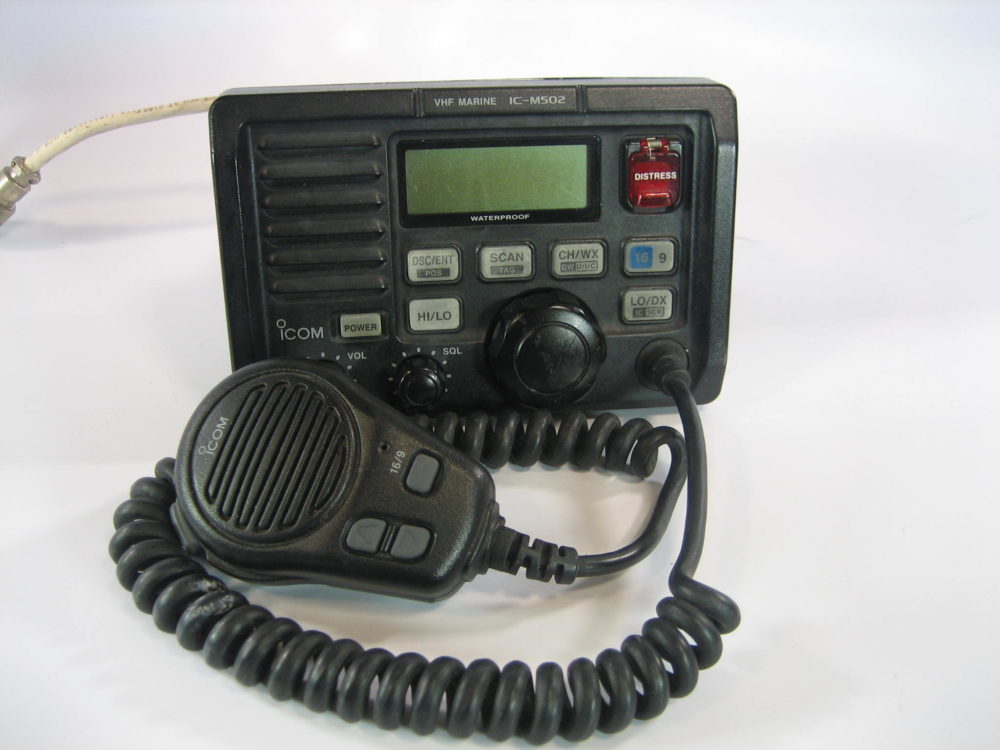 ICM502 Marine VHF Radio Transceiver w/ Microphone TESTED 90 Day Warr Max Marine