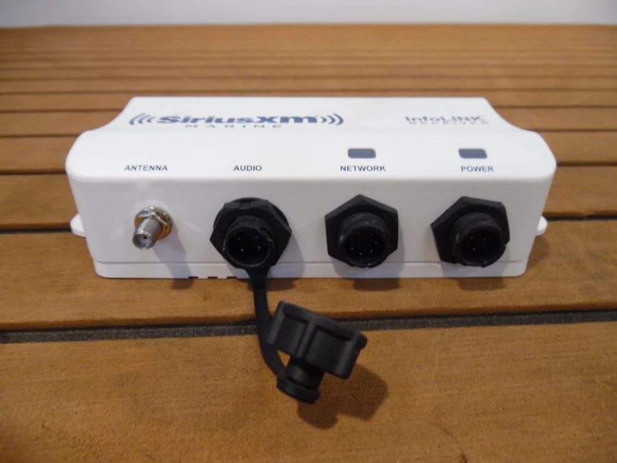 Raymarine SR200 Sirius XM Info Link Receiver - PARTS OR REPAIR NO RETURNS - Image 2