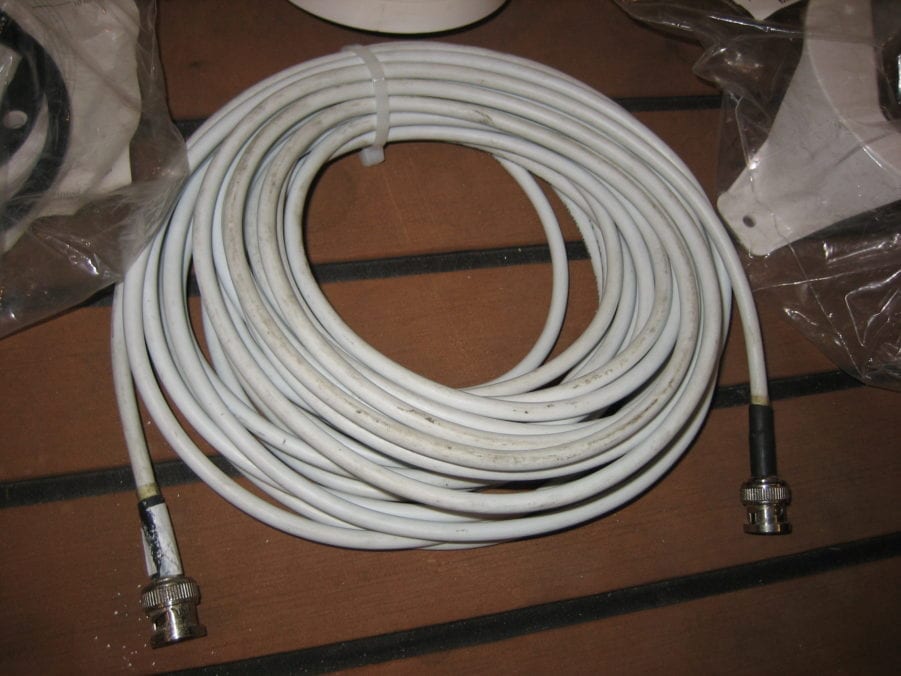 Garmin GA30 Marine GPS Antenna w/ 30' Cable, 3 Mounts f/ GPSMap AIS650 etc - Image 6