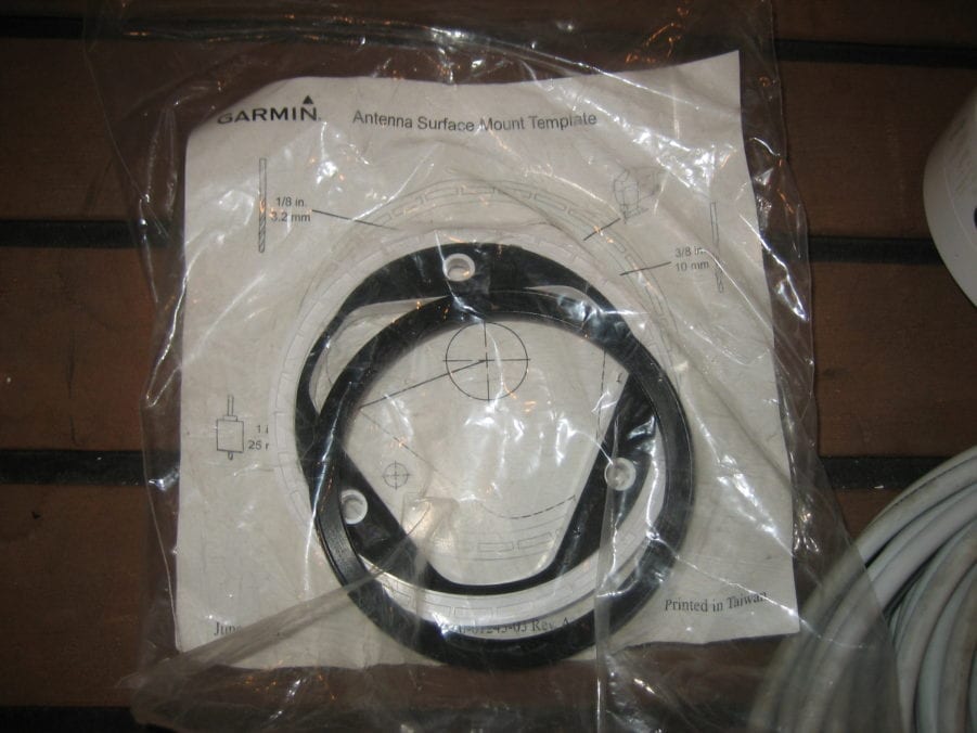 Garmin GA30 Marine GPS Antenna w/ 30' Cable, 3 Mounts f/ GPSMap AIS650 etc - Image 5