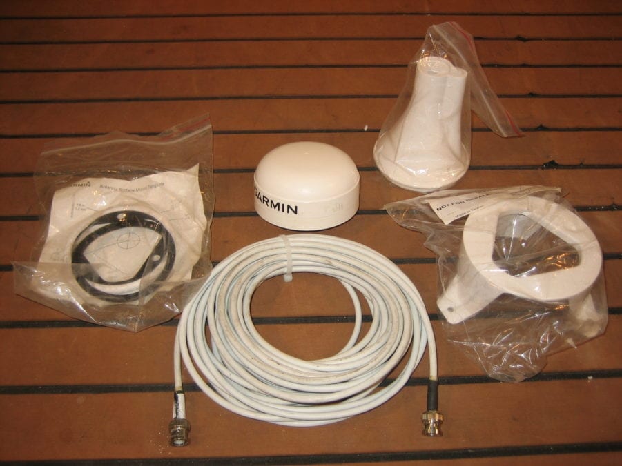 Garmin GA30 Marine GPS Antenna w/ 30' Cable, 3 Mounts f/ GPSMap AIS650 etc
