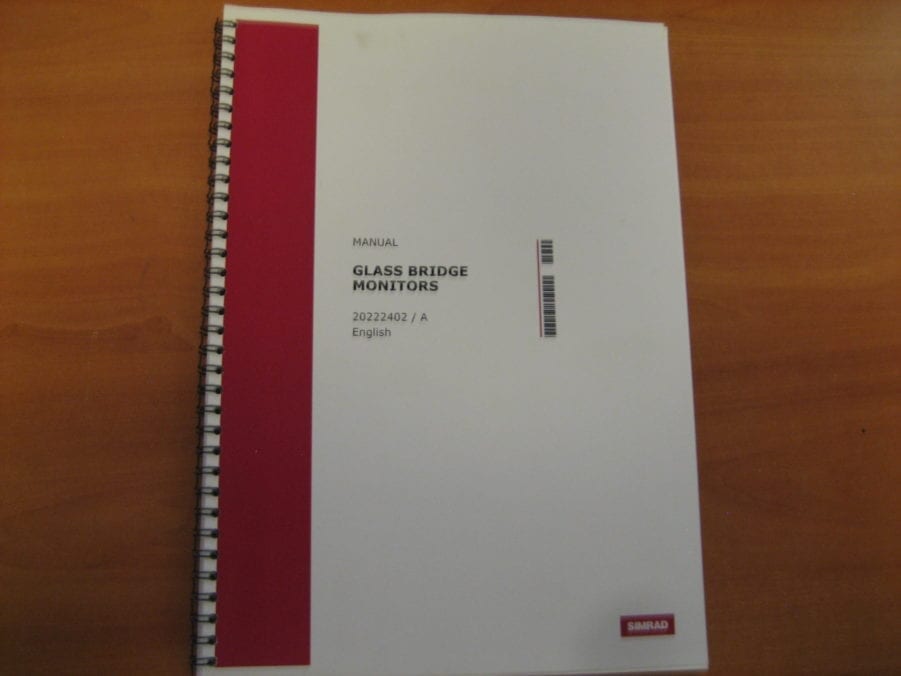 Simrad Glass Bridge Monitors 20222402/A  Manual - Image 3