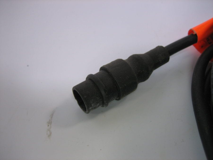 Raymarine E66062 A102138 P58 Transom Mt Transducer *NEW MISSING PARTS* - Image 3