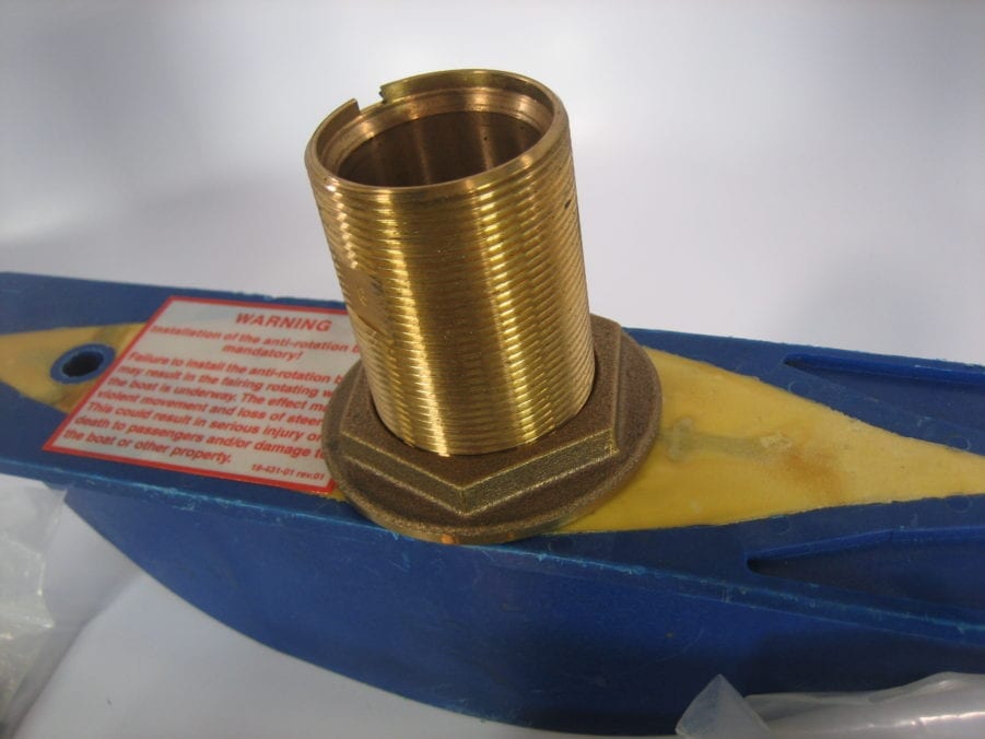 B&G 170kHz B122 Long Reach f/Network Instruments 170 kHz Bronze Depth Transducer - Image 6