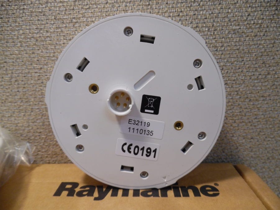 Raymarine Raystar 125 GPS Antenna + Seatalk NG to 1 Kit E32119 New in Box Max Marine Electronics
