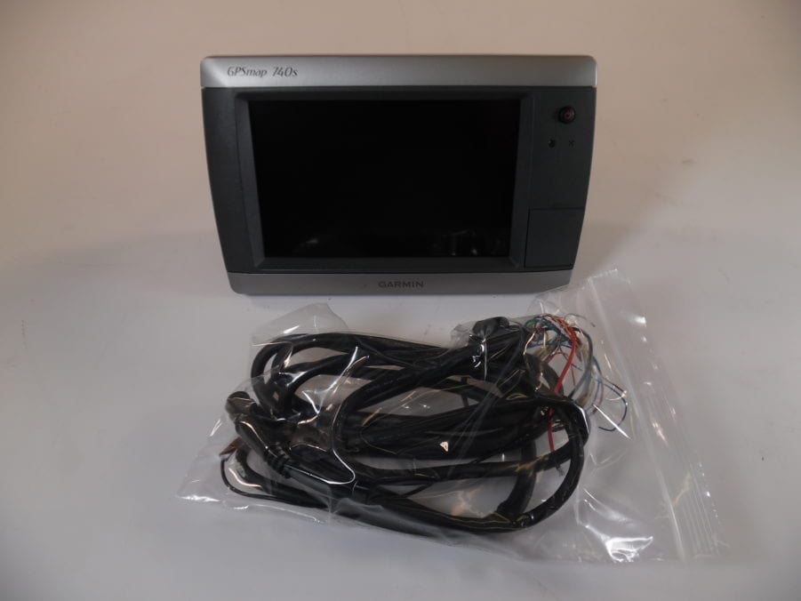 Garmin GpsMap 740s - 7" Touchscreen Chartplotter Display + Power Cable Good Cond