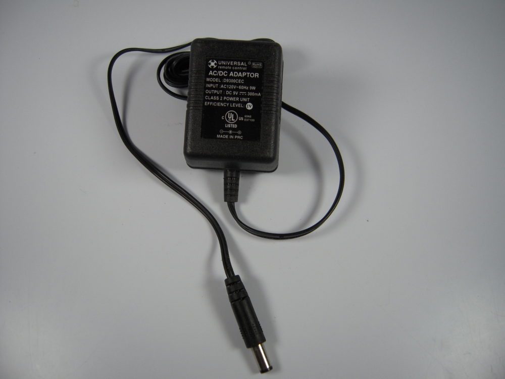 Universal AC/DC Adaptor Power Supply AC120V / DC 9V - Free Shipping ...
