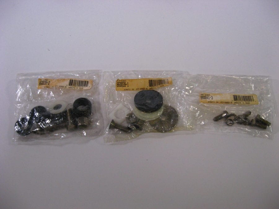 Hynautic K-10 Hydraulic Outboard Steering Cylinder w/ Hardware New Out Of Box - Image 5