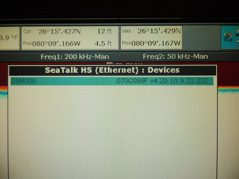 Raymarine Raystar 125 GPS Antenna and Base E32042 90 Day Warranty Max