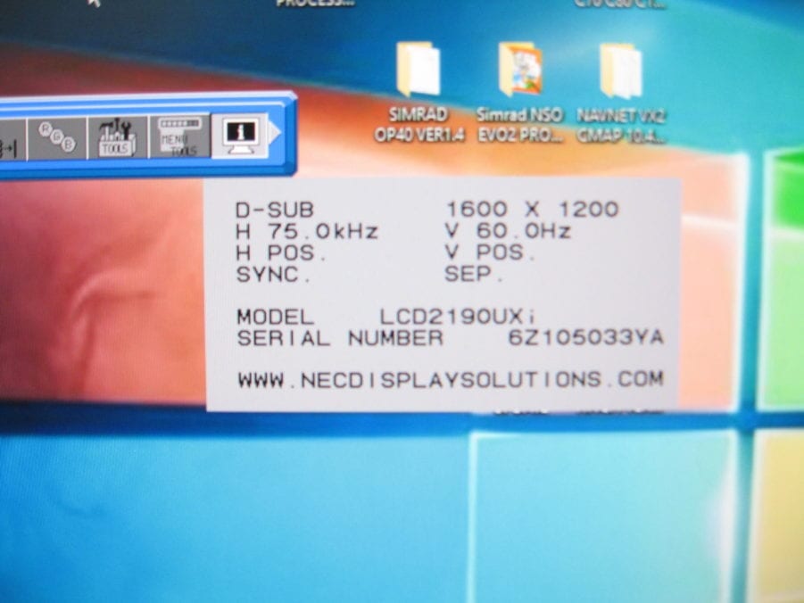 NEC 21.3" LCD Monitor MultiSync LCD2190UXi-BK 100/240VAC - Image 3