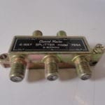 Lot of 3 5-900MHz 4-Way Splitters (GC Electronics, Channel Master, AIM) - Image 2