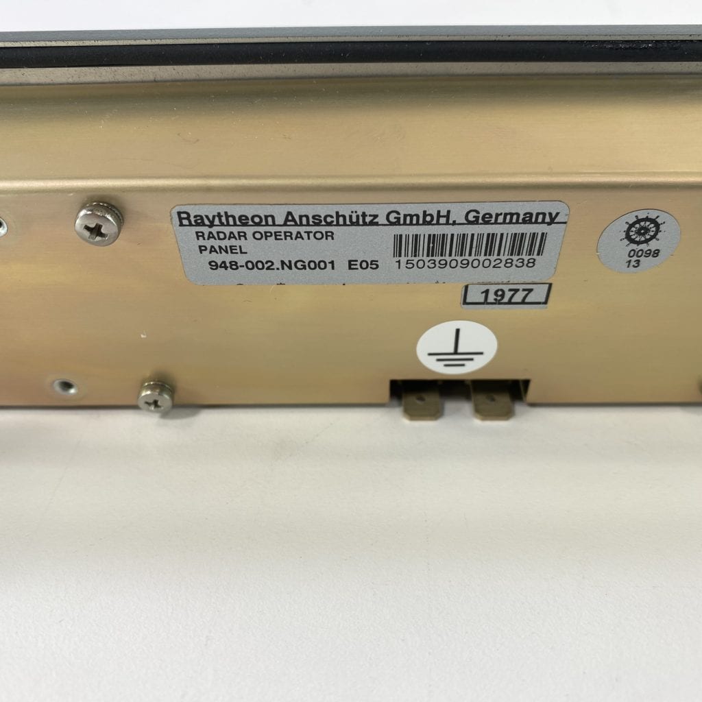 Raytheon Anschutz Commercial Radar Operator Panel