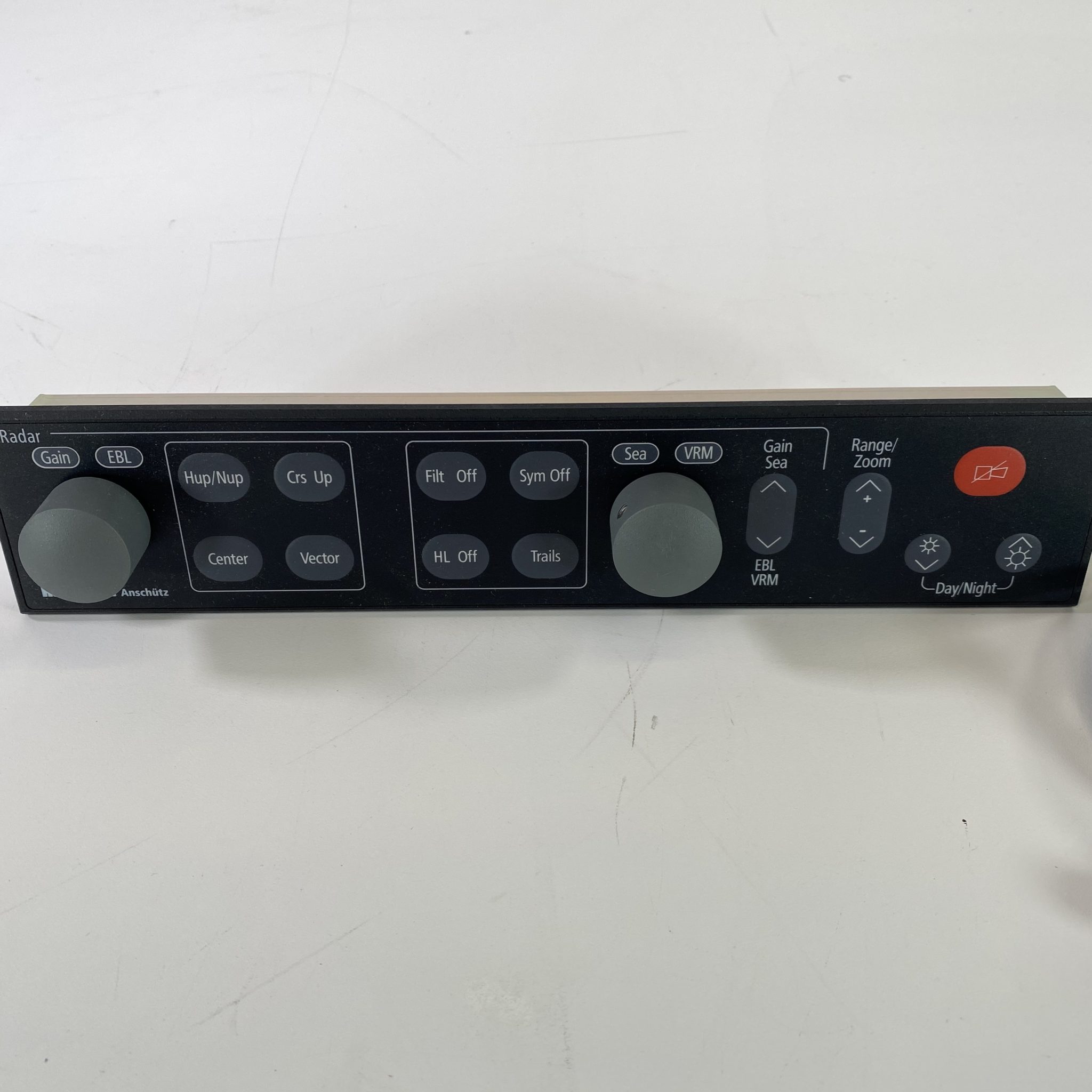 Raytheon Anschutz Commercial Radar Operator Panel