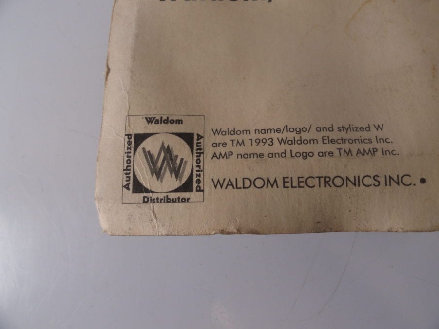 Waldom/Amp 743-3 Circular Plastic Connector - Free US Shipping - Image 6