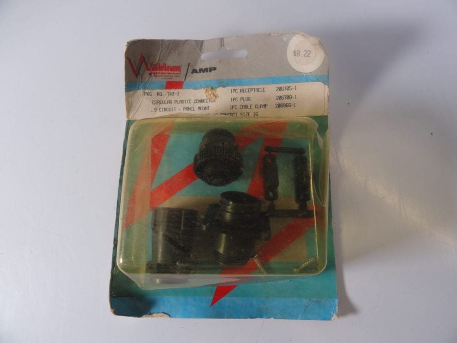 Waldom/Amp 743-3 Circular Plastic Connector - Free US Shipping