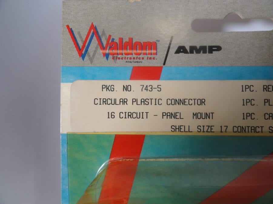 Waldom/Amp 743-5 Circular Plastic Connector - Free US Shipping - Image 2