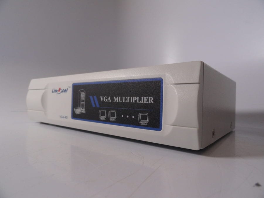 Linxcel VGA-401 4 Way Auto SVGA Monitor Splitter - Free US Shipping - Image 3