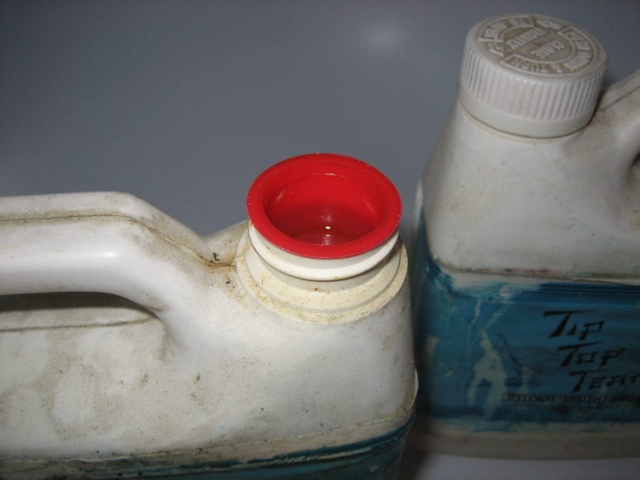 Tip Top Teak **LOT OF 2 QUARTS BLEM STOCK** WoodOil Sealer for Marine