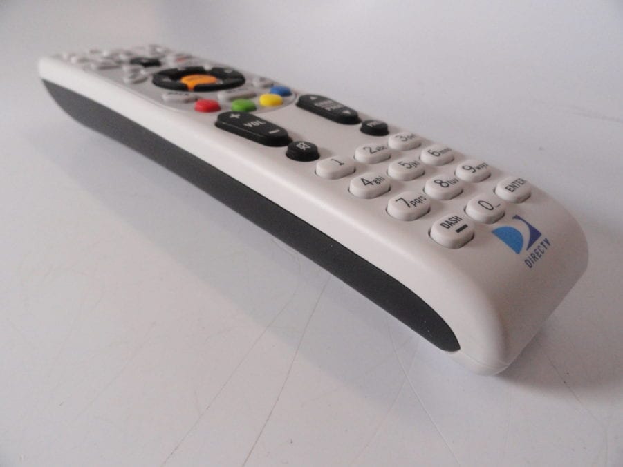 DirecTV RC65 Universal Remote Controls (QTY 4) - Free US Shipping - Image 3