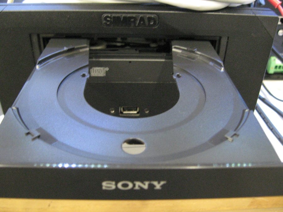Simrad GB60 DVD MODULE - Great Condition - Image 2