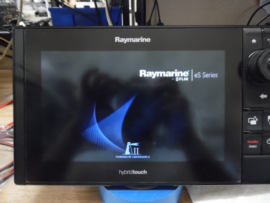 Raymarine eS98 eS Series HybridTouch Lighthouse MFD - Great Cond 90 Day Warranty - Image 2