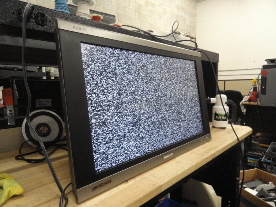 Sharp LC-26D6U Aquos 26" Television - Free US Shipping - Image 2