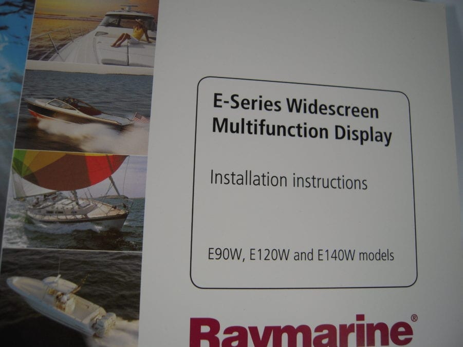 Raymarine ESeries Widescreen Deluxe Installation and Reference Kit