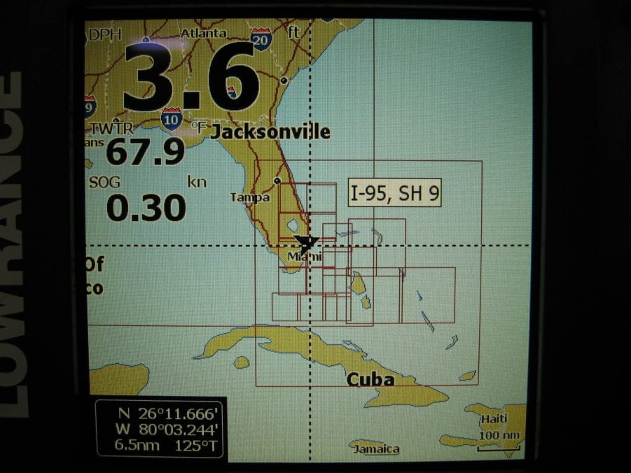 Lowrance Elite-5 HDI Display Gps/Chartplotter (Display Only) - Image 2