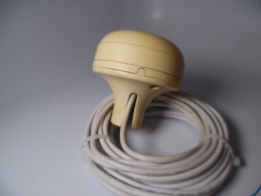 Garmin GPS17-HVS GPS Antenna with 29' Cable - Tested Working - Image 4