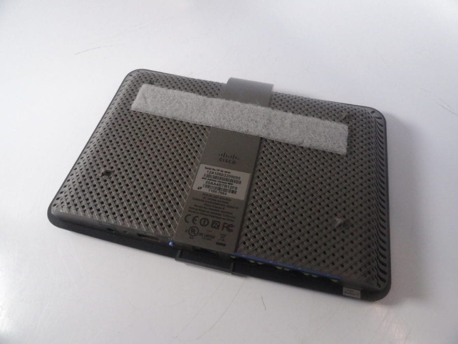 Linksys EA4500 Router - Free US Shipping - Image 5