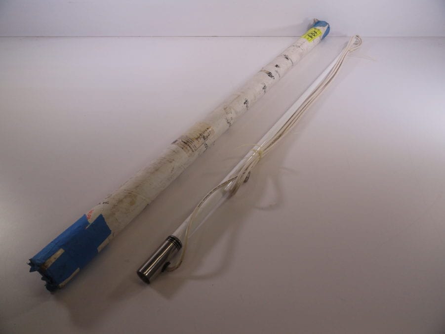 Digital Antenna 563-CW 4' 9dB Dual Band Cellular Marine Antenna (White)